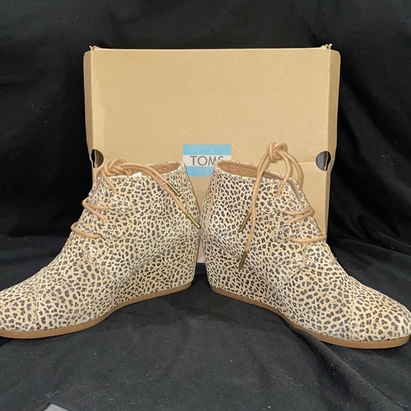 Toms wedge boots! - Picture 6 of 8